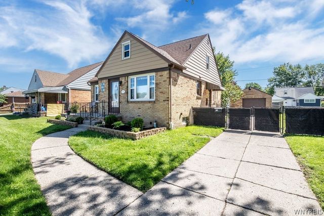 801 South Huth Road, Cheektowaga, NY 14225
