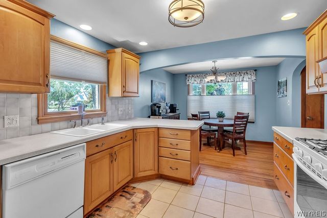 801 South Huth Road, Cheektowaga, NY 14225