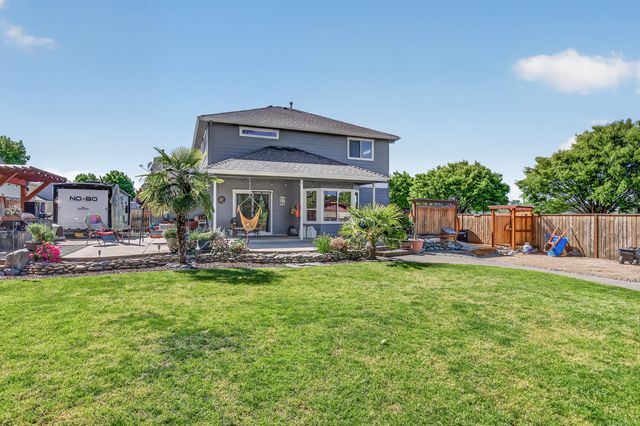 2011 Spruce Way, Medford, OR 97501