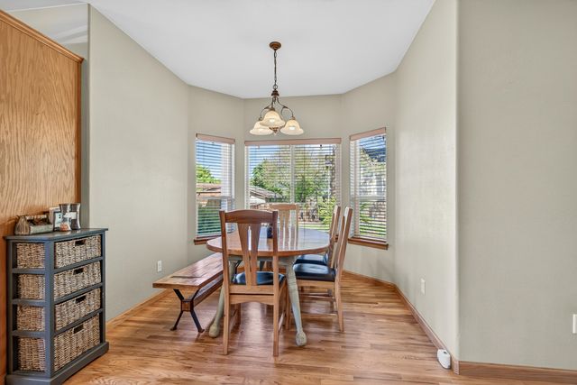 2011 Spruce Way, Medford, OR 97501