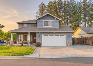 2011 Spruce Way, Medford, OR 97501