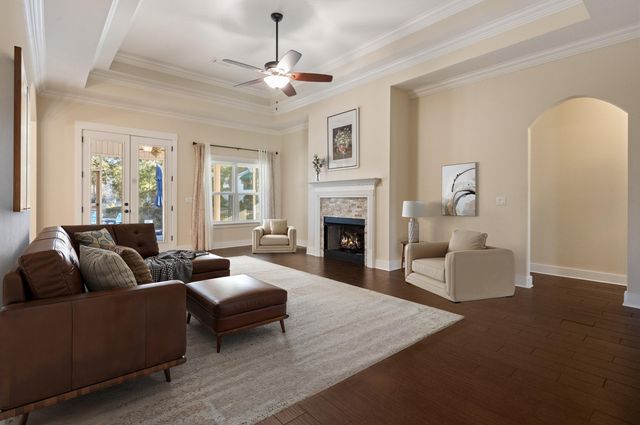 1569 Lakeside Drive, Niceville, FL 32578