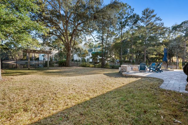 1569 Lakeside Drive, Niceville, FL 32578