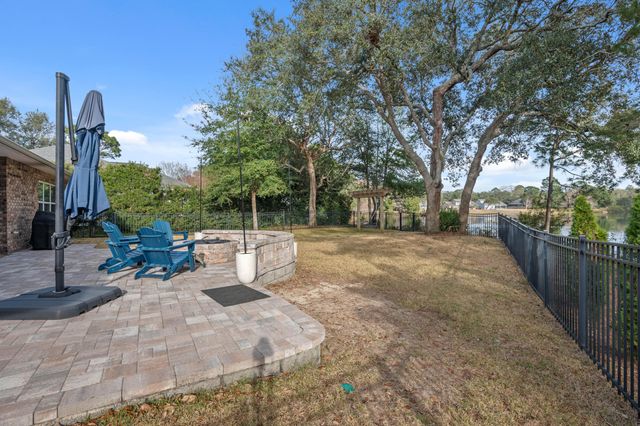 1569 Lakeside Drive, Niceville, FL 32578