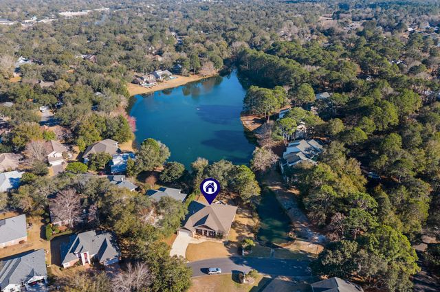 1569 Lakeside Drive, Niceville, FL 32578