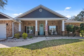 1569 Lakeside Drive, Niceville, FL 32578
