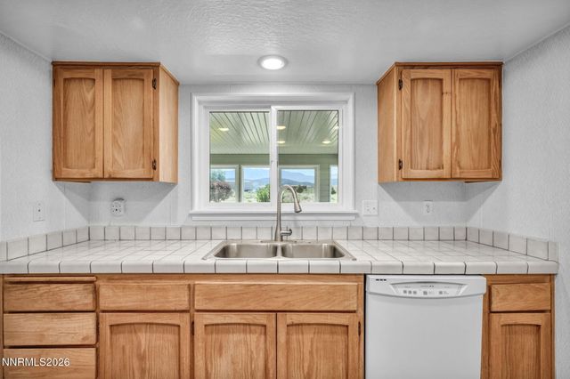1321 Tamzy Court, Gardnerville, NV 89410