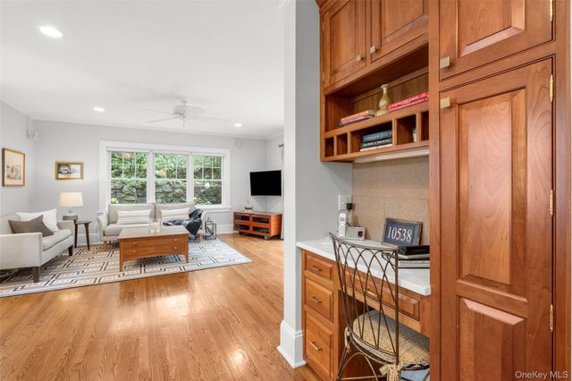 12 Parkway Street, Larchmont, NY 10538