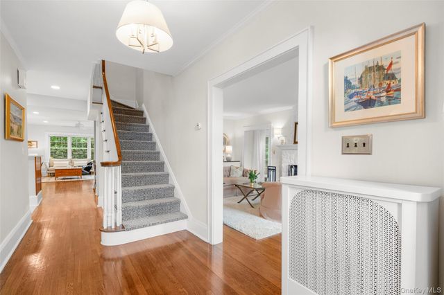 12 Parkway Street, Larchmont, NY 10538