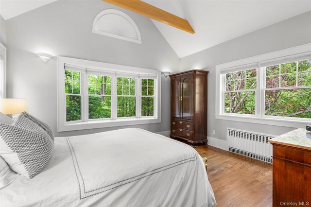 12 Parkway Street, Larchmont, NY 10538