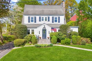 12 Parkway Street, Larchmont, NY 10538