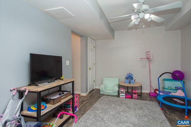 5 BRIDLEWOOD DR, Palmyra, VA 22963