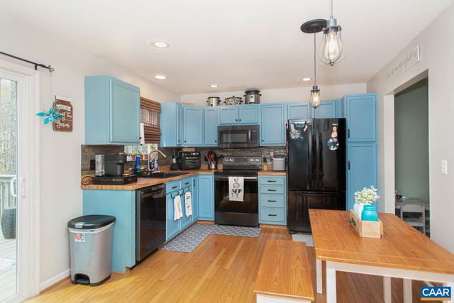 5 BRIDLEWOOD DR, Palmyra, VA 22963