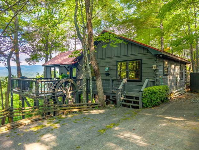 600 Cohutta Mountain Road, Blue Ridge, GA 30513