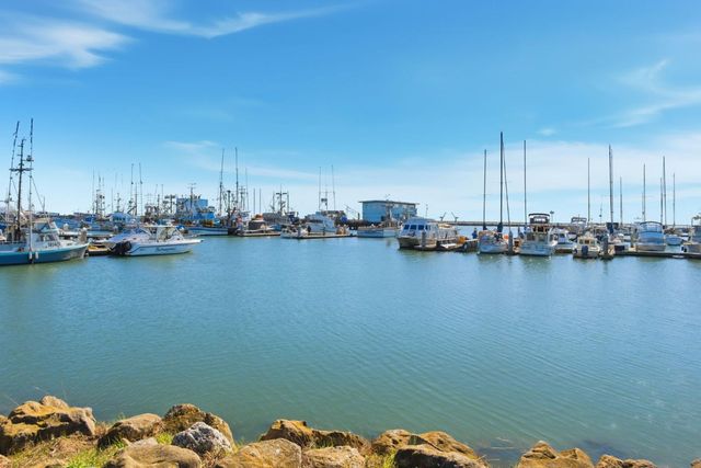 416 Lee Avenue, Half Moon Bay, CA 94019