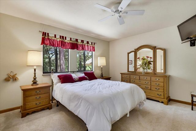 11412 Cottontail Way, Penn Valley, CA 95946