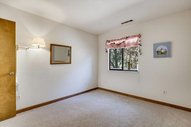 11412 Cottontail Way, Penn Valley, CA 95946