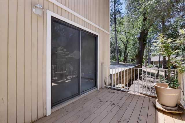 11412 Cottontail Way, Penn Valley, CA 95946