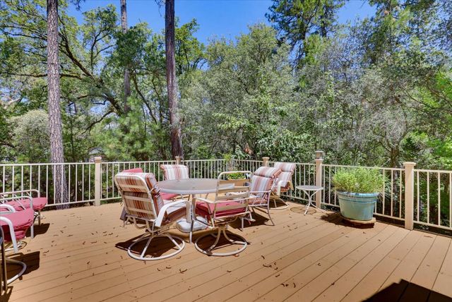 11412 Cottontail Way, Penn Valley, CA 95946
