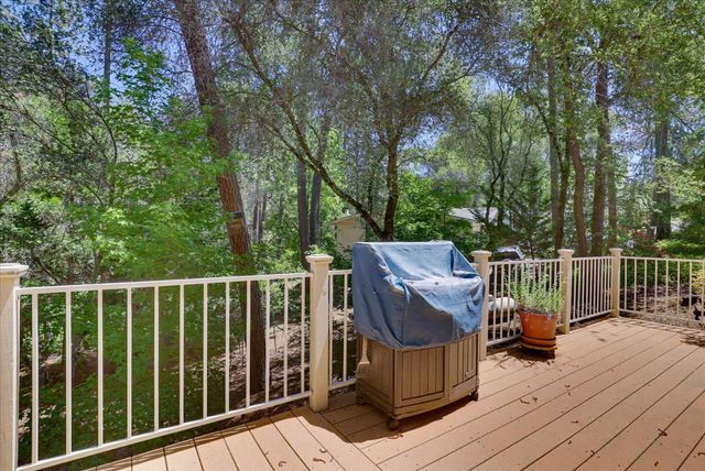 11412 Cottontail Way, Penn Valley, CA 95946