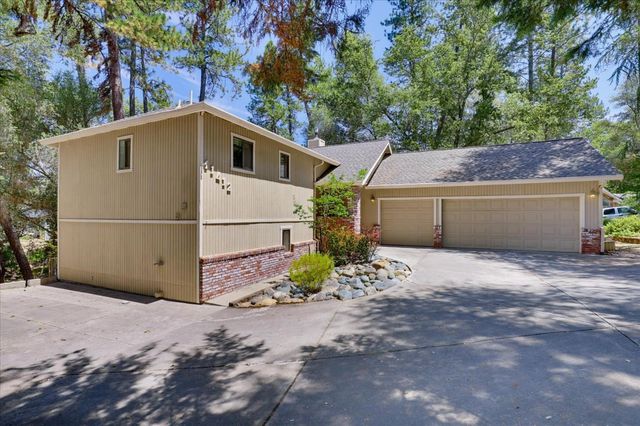 11412 Cottontail Way, Penn Valley, CA 95946