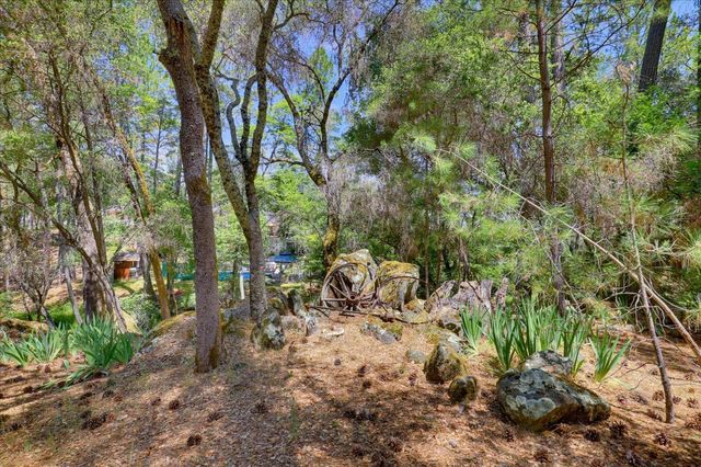 11412 Cottontail Way, Penn Valley, CA 95946