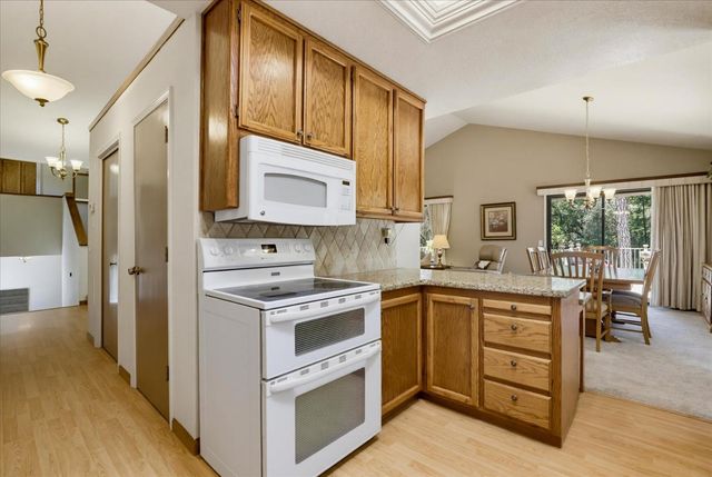 11412 Cottontail Way, Penn Valley, CA 95946