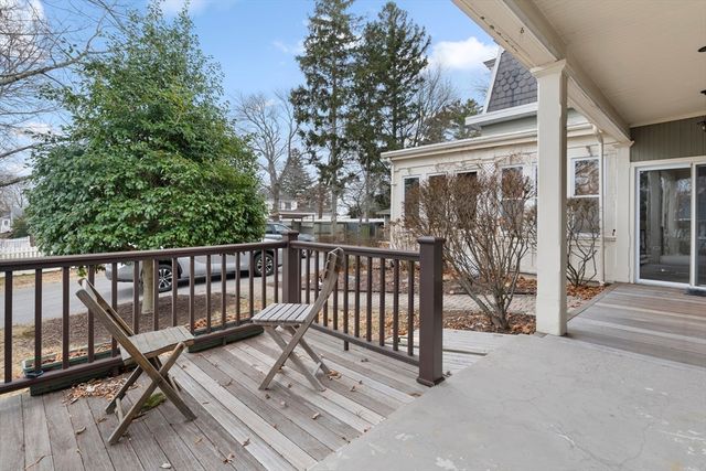 55 Caldwell St 1, Weymouth, MA 02191