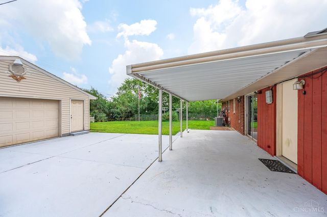 98 Moore Drive, Franklin, OH 45005