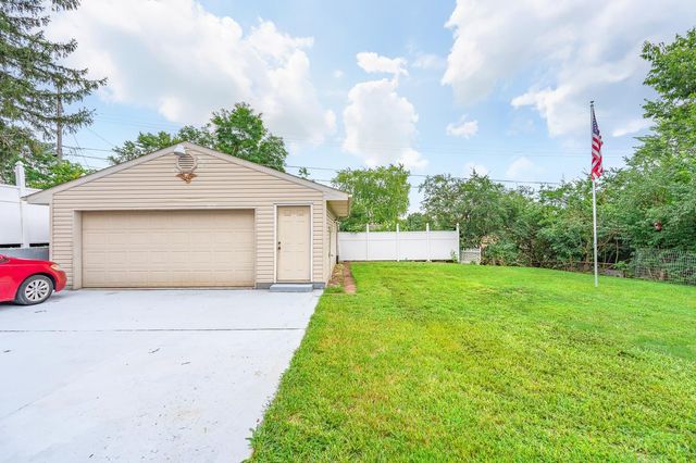 98 Moore Drive, Franklin, OH 45005