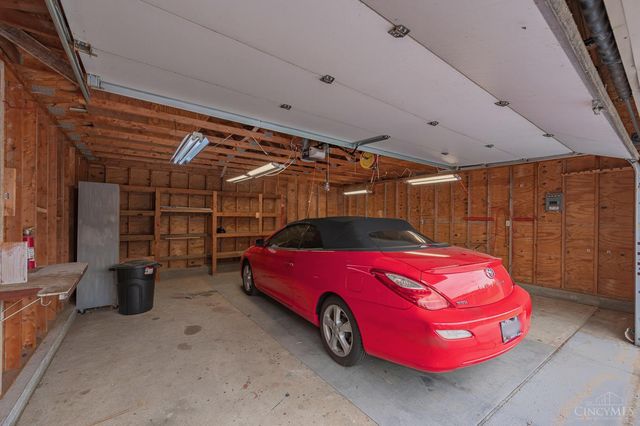 98 Moore Drive, Franklin, OH 45005