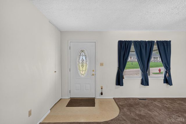 98 Moore Drive, Franklin, OH 45005