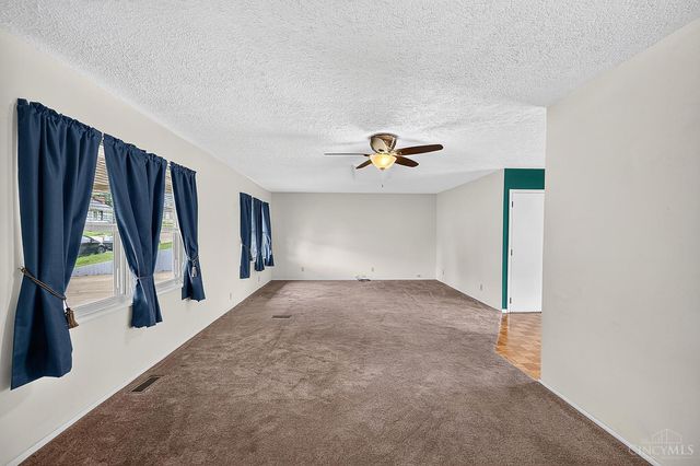 98 Moore Drive, Franklin, OH 45005