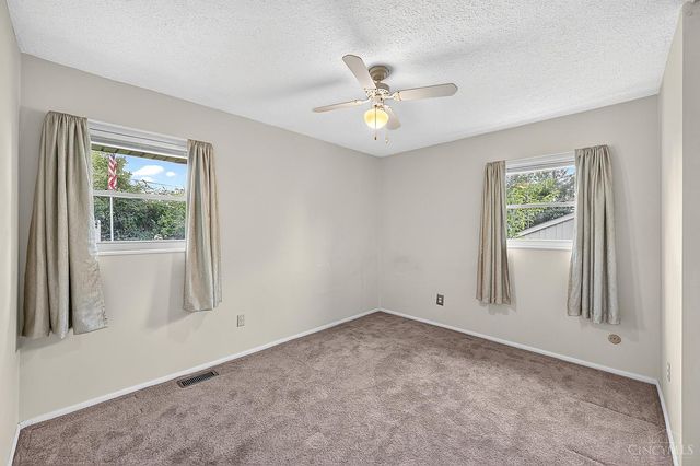 98 Moore Drive, Franklin, OH 45005