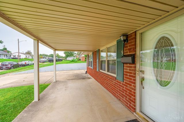 98 Moore Drive, Franklin, OH 45005
