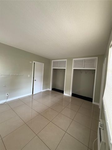 2915 Plunkett St 12A, Hollywood, FL 33020