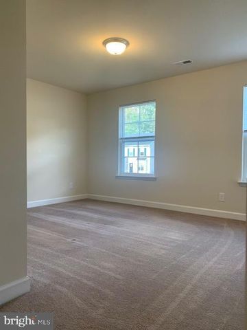 6918 LUNETTE LN, Spotsylvania, VA 22553