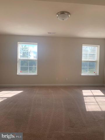 6918 LUNETTE LN, Spotsylvania, VA 22553