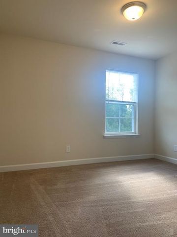 6918 LUNETTE LN, Spotsylvania, VA 22553