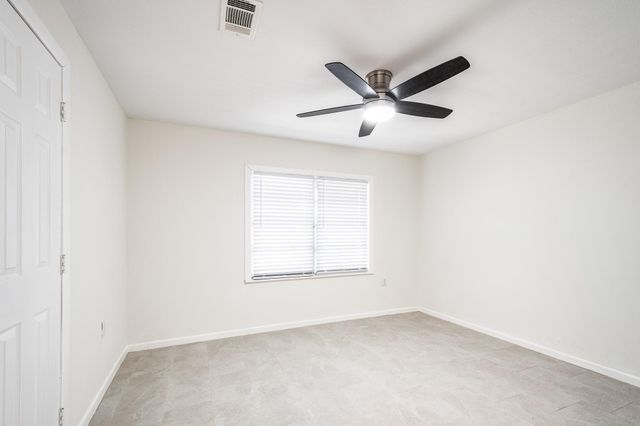 6510 Wade Road, Baytown, TX 77521