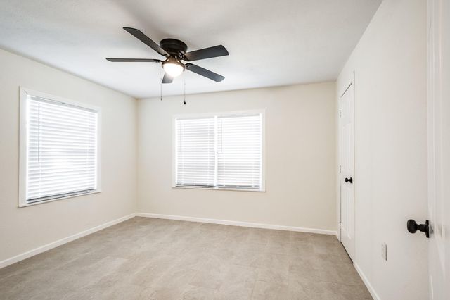 6510 Wade Road, Baytown, TX 77521