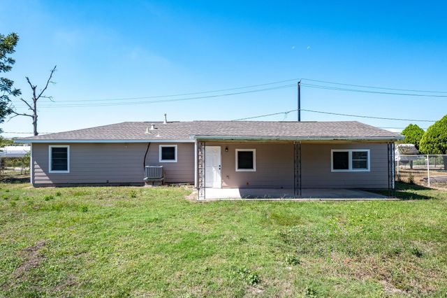 6510 Wade Road, Baytown, TX 77521