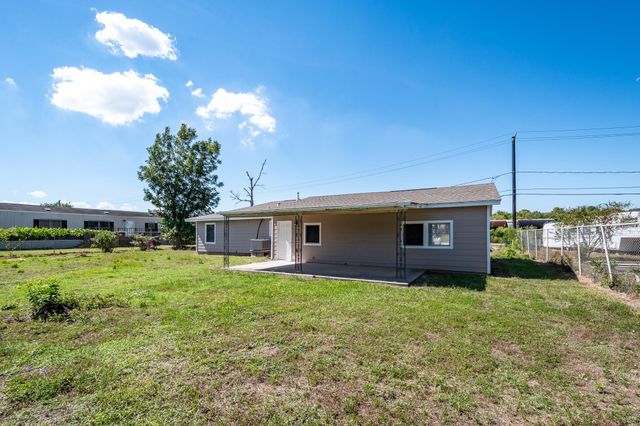 6510 Wade Road, Baytown, TX 77521