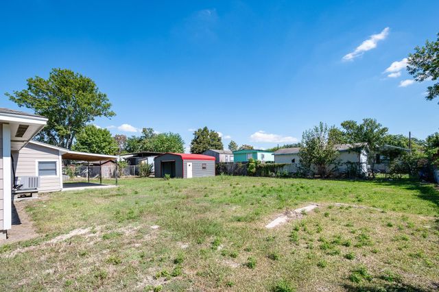 6510 Wade Road, Baytown, TX 77521