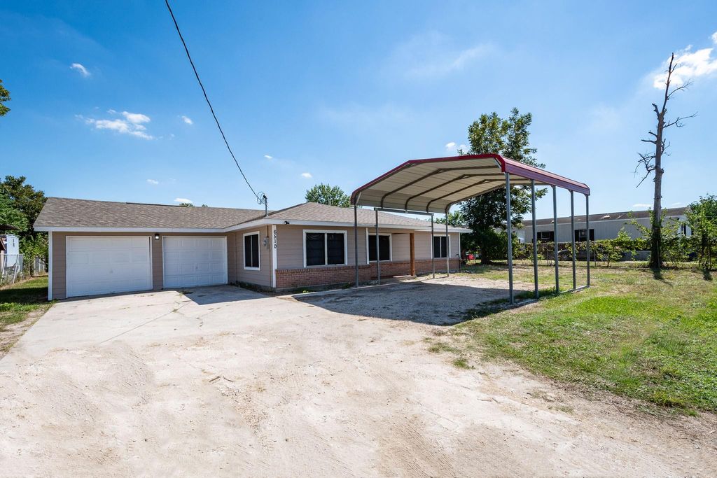 6510 Wade Road, Baytown, TX 77521