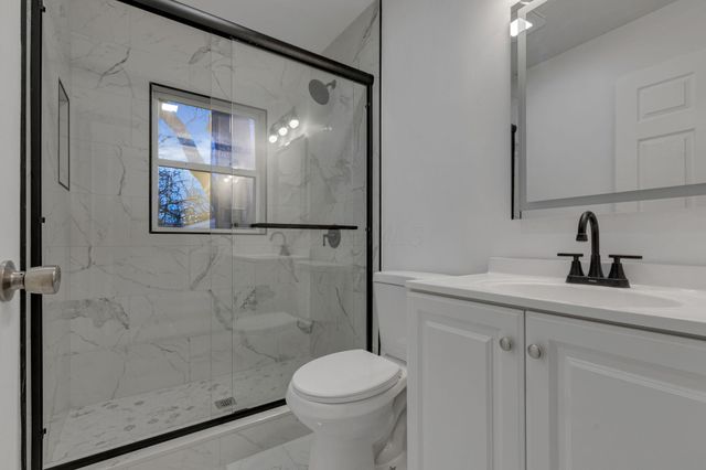 1575 Vendome Drive S, Columbus, OH 43219