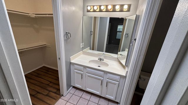 15801 N 29TH Street 1, Phoenix, AZ 85032