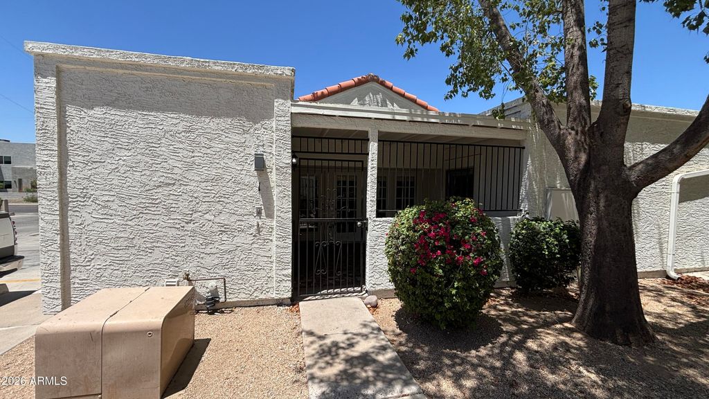 15801 N 29TH Street 1, Phoenix, AZ 85032