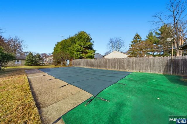 70 Weinmanns Boulevard, Wayne, NJ 07470