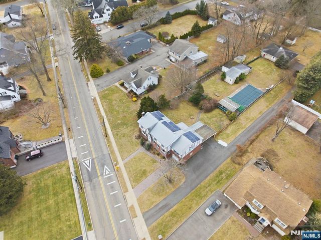 70 Weinmanns Boulevard, Wayne, NJ 07470